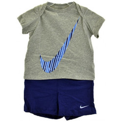 Textil Criança T-shirts e Pólos Nike top Sportcompletinfantile Outros