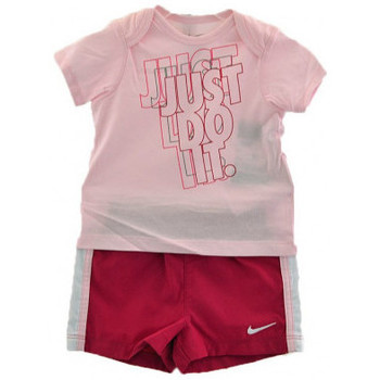 Textil Criança T-shirts e Pólos Nike Outfit Sport Outros