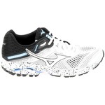 Mizuno Foam Wave technology for add comfort and stability throughout the uneven terrain