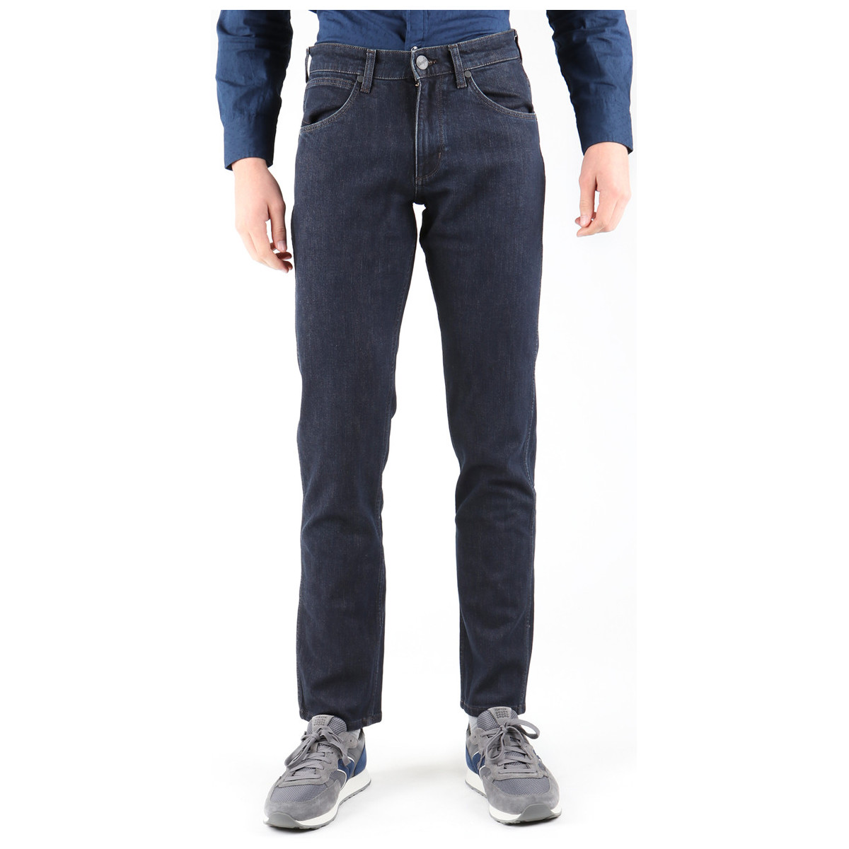 Textil Homem Calças Jeans Wrangler Greensborg W15QBR77S Cinza