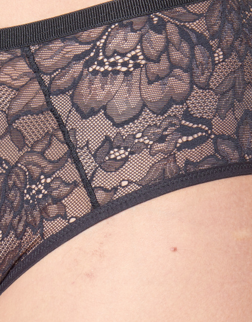 Triumph AMOURETTE CHARM Preto