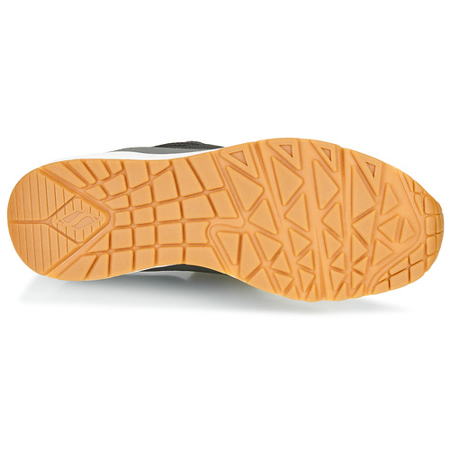 Skechers UNO FASTIME Preto
