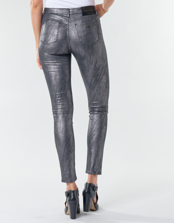 Черные женские пуховики Armani Jeans