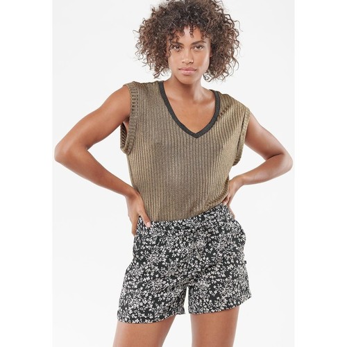 Textil Mulher Shorts / Bermudas Le Temps des Cerises Calções IRIS Preto