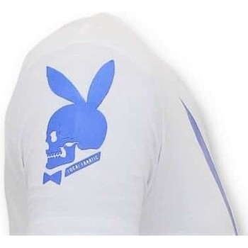 Local Fanatic 112310942 Branco