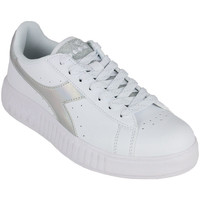 Sapatos Mulher Sapatilhas Diadora Game step shiny 101.174366 01 C6103 White/Silver Prata