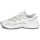 Sapatos Sapatilhas adidas Originals OZWEEGO Branco / Bege