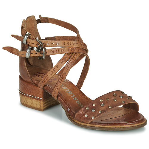 Sapatos Mulher Sandálias Selecione um tamanho antes de adicionar o produto aos seus favoritos MORAINE Camel