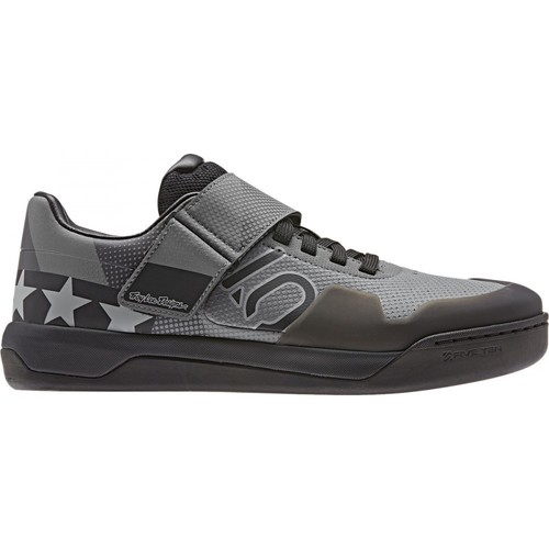 Sapatos Homem Sapatos de caminhada adidas Sneakers Originals Hellcat Pro Tld Cinza