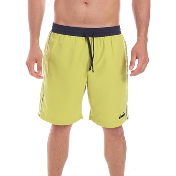 Textil Homem Shorts / Bermudas Diadora 102175862 Amarelo