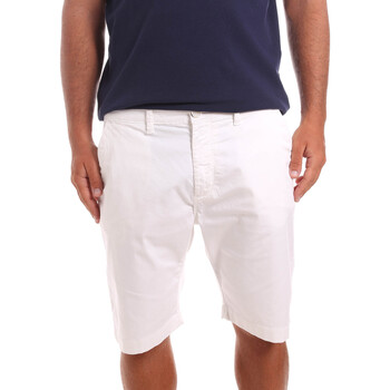 Textil Homem Shorts / Bermudas Sseinse PB739SS Branco