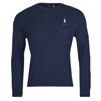 Ideal polo shirt for casual wear with jeans