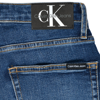 Calvin Klein Jeans REGULAR SHORT ESS BLUE Azul