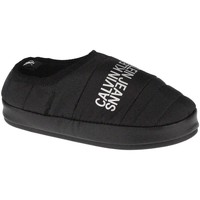 Sapatos Mulher Chinelos Calvin Klein T-shirt med logga Home Shoe Slipper W Warm Lining Noir