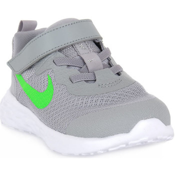 Sapatos Rapaz Sapatilhas Nike flow 009 REVOLUTION 6 LT Cinza