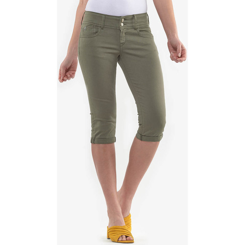 Textil Mulher Shorts / Bermudas Acessórios de sapatos Corsários pantalonas curtas em ganga MILY Verde