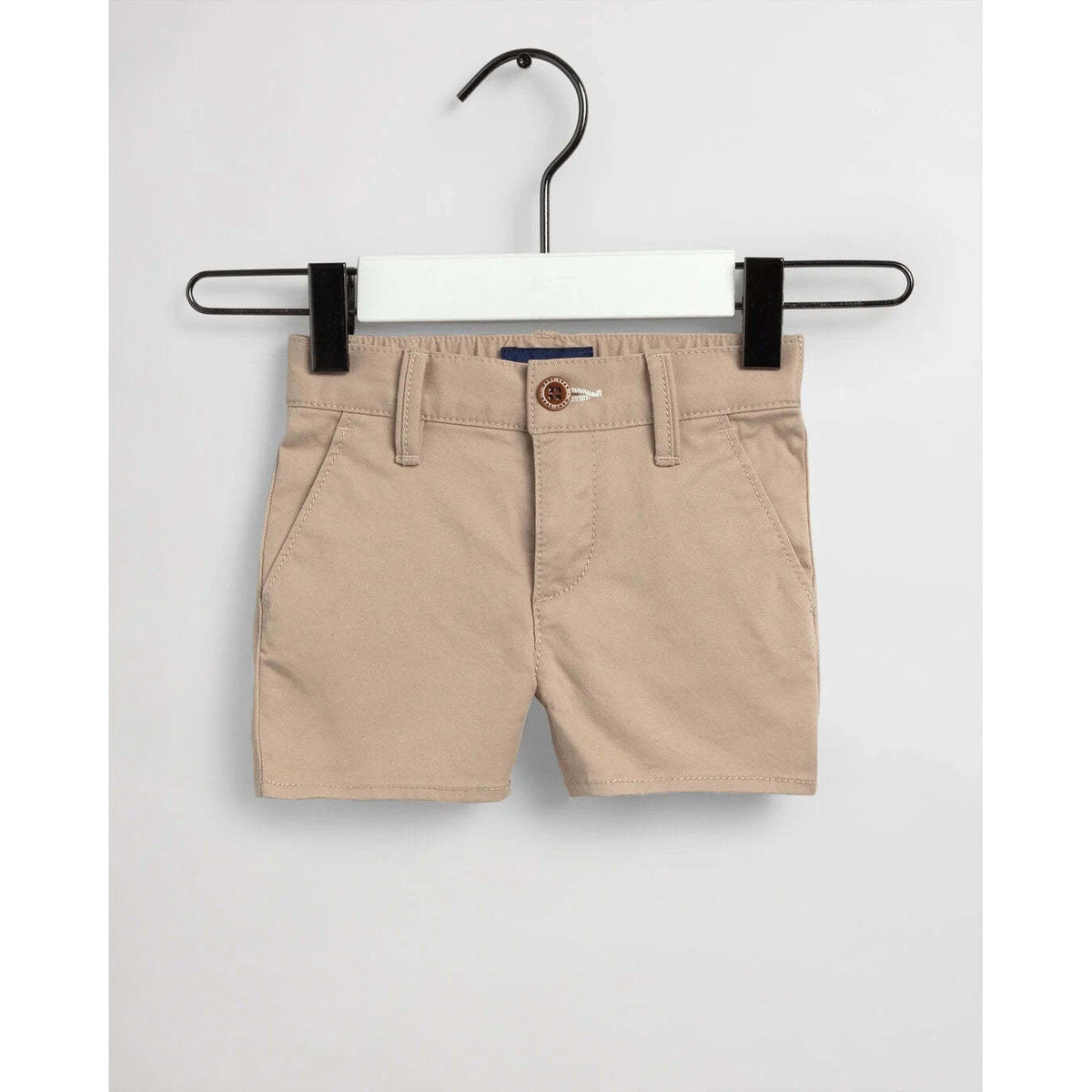Textil Rapaz Shorts / Bermudas Gant Kids 520000-277-7-12 Bege