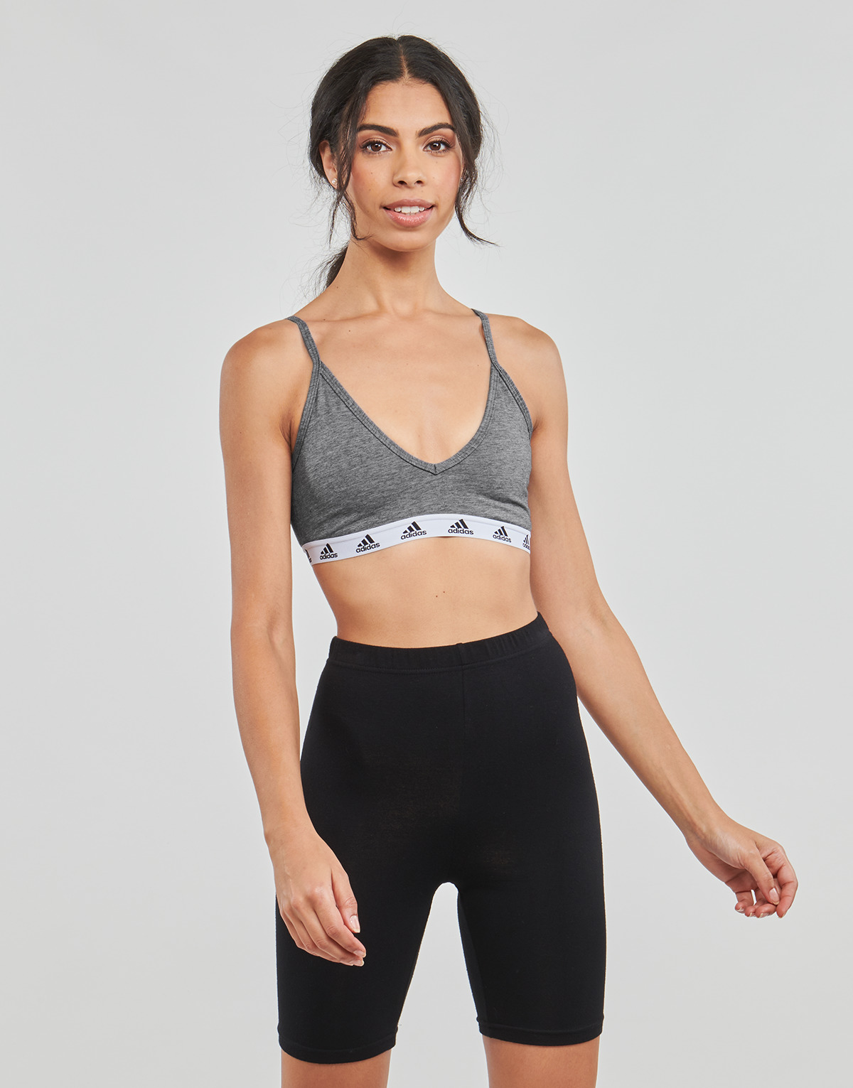 Textil Mulher Tops e soutiens de desporto adidas Performance PUREB LS BRA The Adidas is a must for those who