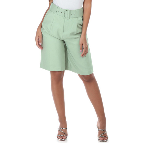 Textil Mulher Shorts / Bermudas La Modeuse 21105_P57913 Verde