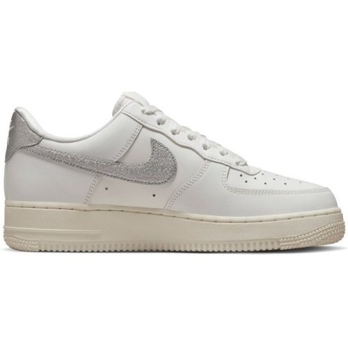 Sapatos Mulher Sapatilhas Away Nike Air Force 1 07 W Branco