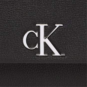 Calvin Klein Jeans K60K610330 Preto