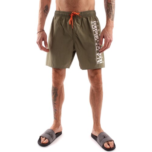 Textil Homem Shorts / Bermudas Napapijri NP0A4GAH Verde