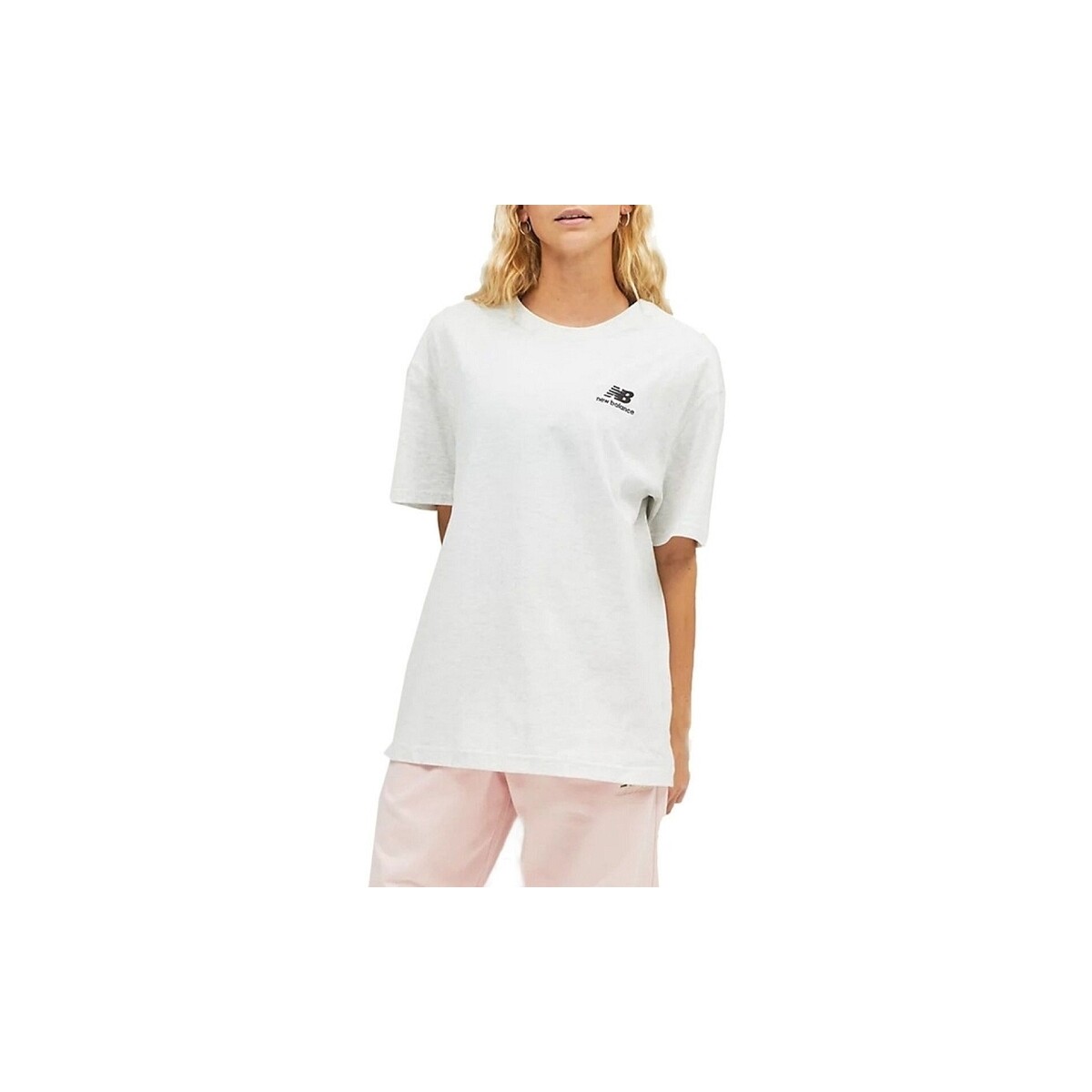 Textil Mulher T-shirts e Pólos New Balance UNISSENTIALS TEE Cinza