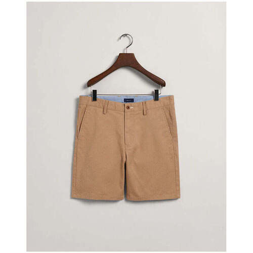 Textil Rapaz Shorts / Bermudas Gant Kids 920025-248-7-25 Bege