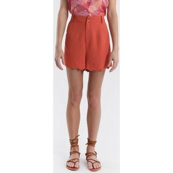 Textil Mulher Shorts / Bermudas Molly Bracken G848BP-CORAL Vermelho