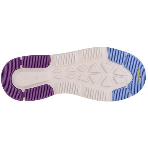 Skechers Max Cushioning Delta Sunny Road Preto
