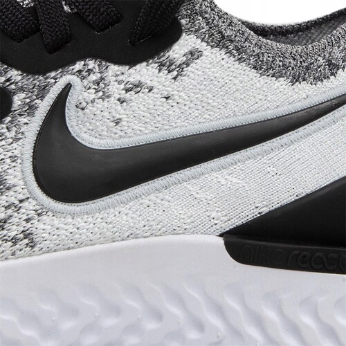 Nike Epic React Flyknit 2 Cinza