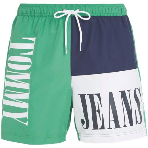 Textil Homem Shorts / Bermudas Tommy Hilfiger UM0UM02753 Verde