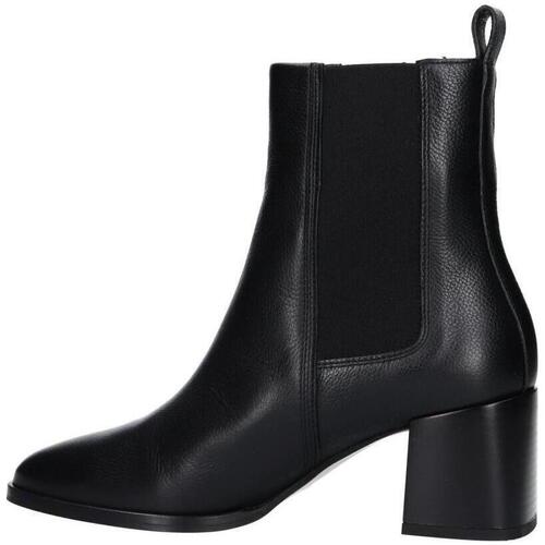 Calvin Klein Jeans HW0HW01814 ALMOND CHELSEA BOOT HW0HW01814 ALMOND CHELSEA BOOT