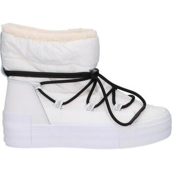 Sapatos Mulher Botas B4S0136 Calvin Klein Jeans YW0YW01181 BOLD VULC FLATF Branco