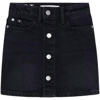 Textil Rapariga Shorts / Bermudas Calvin Chunky Klein Jeans  Preto