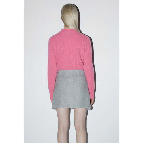 Isabelle Blanche  Rosa