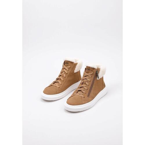 UGG Alameda Mid Zip Castanho