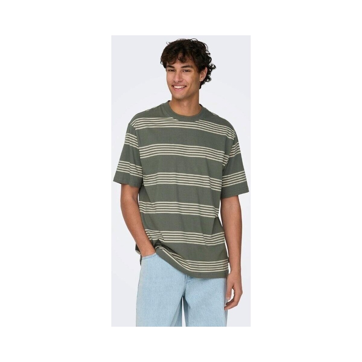 Textil Homem T-Shirt mangas curtas Only & Sons  22028148 LEONARD Multicolor