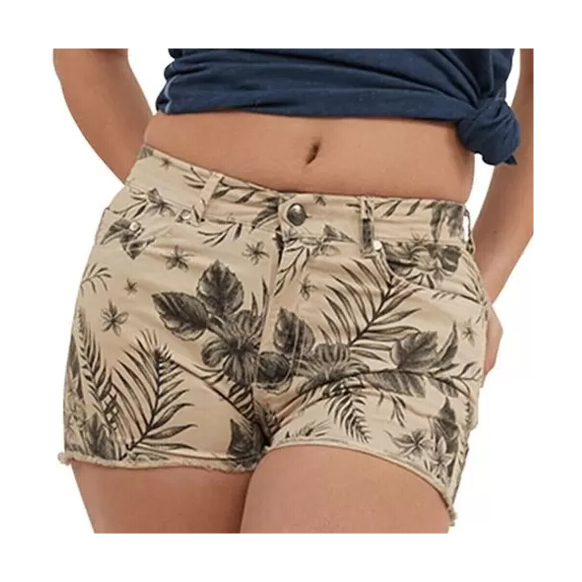 Textil Mulher Shorts / Bermudas Von Dutch  Bege