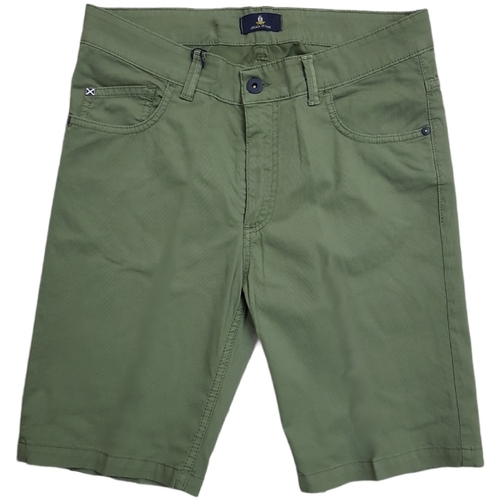 Textil Homem Shorts / Bermudas Ver os favoritos BE225AP21 Verde