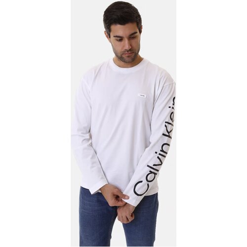Textil Homem T-shirt mangas compridas Calvin Klein JEANS white K10K112770 Branco
