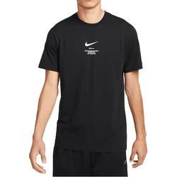 Une seconde Nike Black Cortez Nylon Premium possédant un logo qui détourne le panneau stop