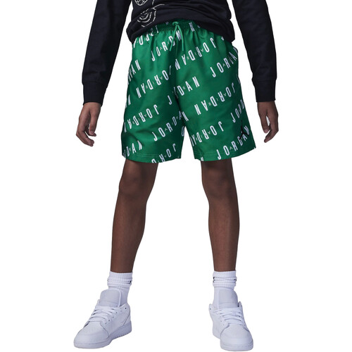 Textil Rapaz Shorts / Bermudas collection Nike 95C336 Verde