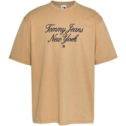 Textil Homem T-Shirt mangas curtas Tommy Jeans  Castanho