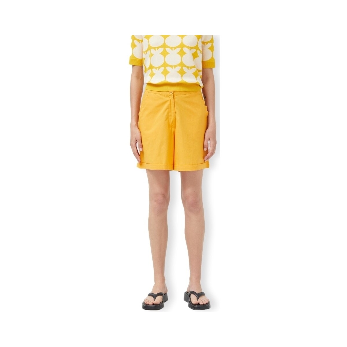 Textil Mulher Shorts / Bermudas Compania Fantastica COMPAÑIA FANTÁSTICA Calções 43020 - Mustard Amarelo