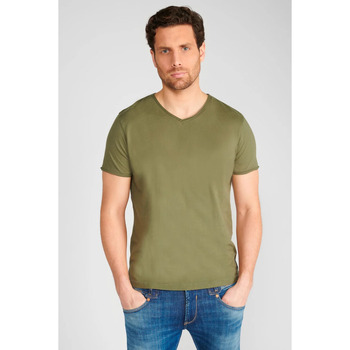 Textil Homem T-shirts e Pólos Le Temps des Cerises T-shirt GRIBS Verde