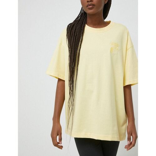 Textil Mulher T-Shirt mangas curtas Fila - faw0442 Amarelo