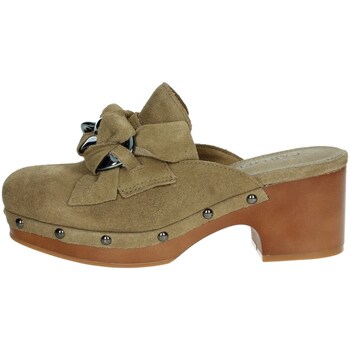 Sapatos Mulher chinelos Carmela 160469 Outros