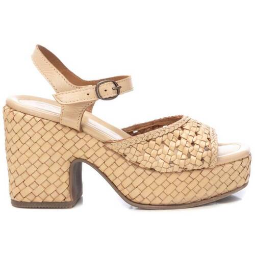 Sapatos Mulher Sandálias Carmela 16163704 Castanho