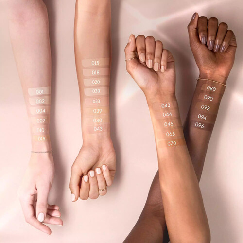 Catrice True Skin Hydrating Foundation - 20 Warm Beige Bege